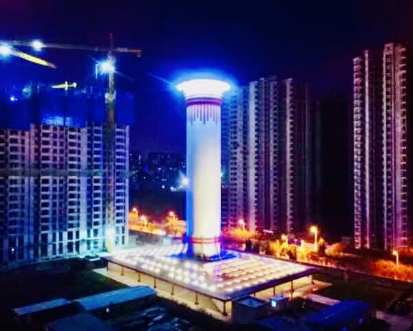 เครื่องลดฝุ่น ในเมืองให้ได้ผลจริง มีที่จีน ที่เมือง ซีอาน ( Xi’an ) แต่ไม่คุ้มค่าเพราะ ต้องก่อสร้างขนาดมโหฬาร สูงเท่ากับตึก 30 ชั้น
